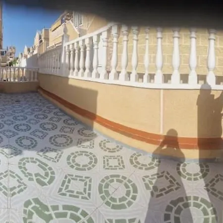 Вилла Casa De Espana Torrevieja, Costa Blanca *